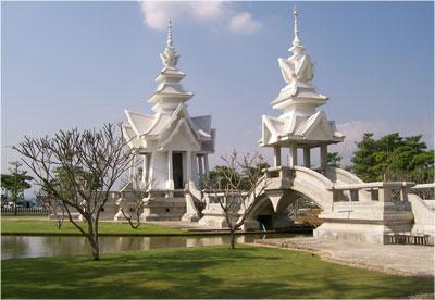 วัดพระศรีรัตนมหาธาตุวรมหาวิหาร - วัดร่องขุ่น - วัดพระธาตุแช่แห้ง